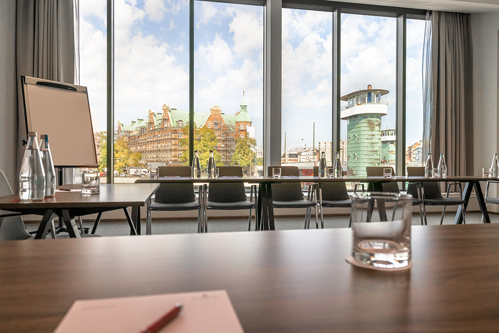 NH Collection Copenhagen Hoist Group